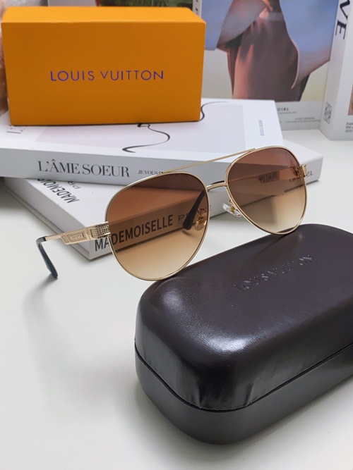 ルイヴィトンサングラス着用イメージ